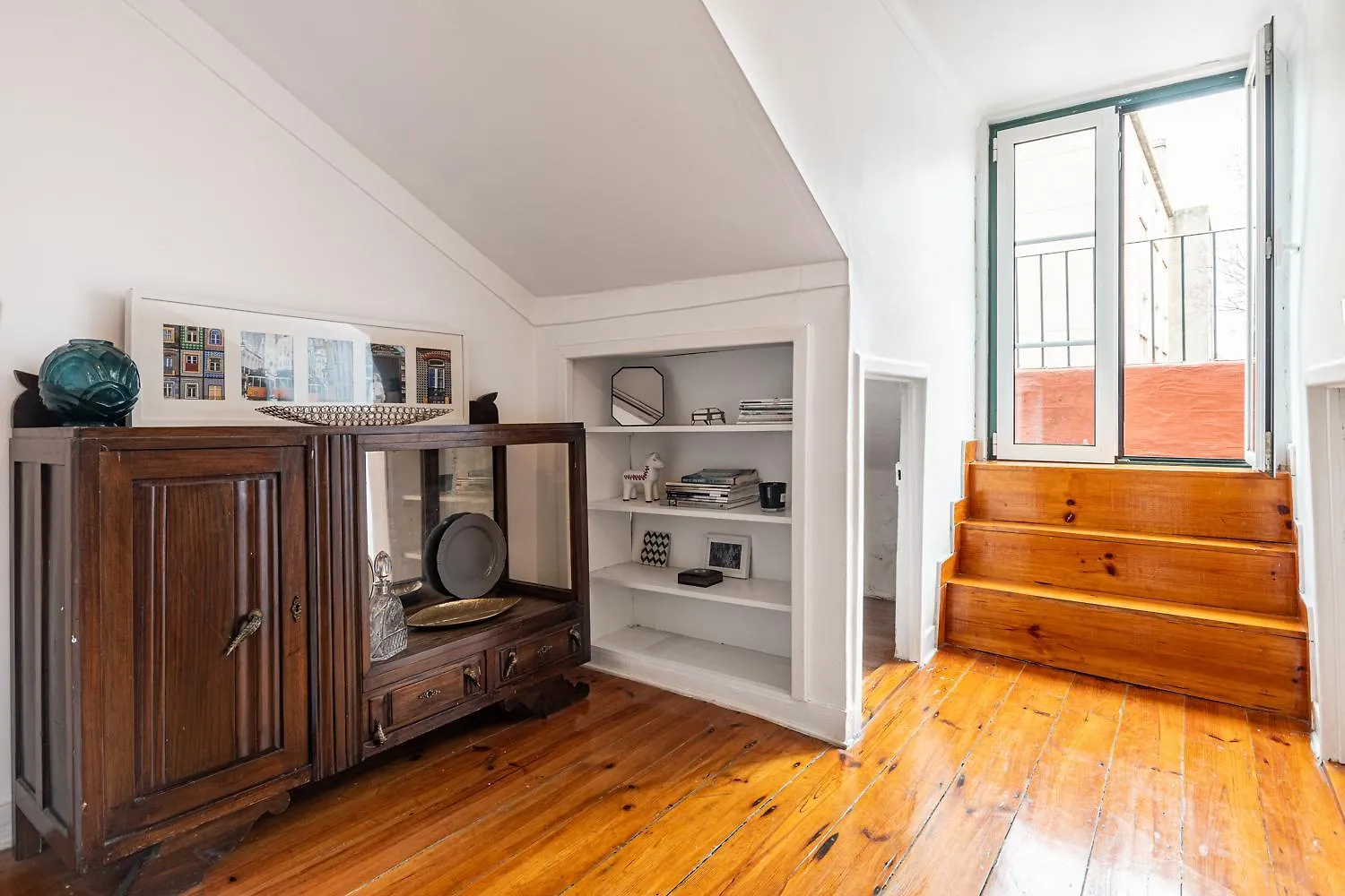 Third Floor Apartment At Graca Neighbourhood Lisbon